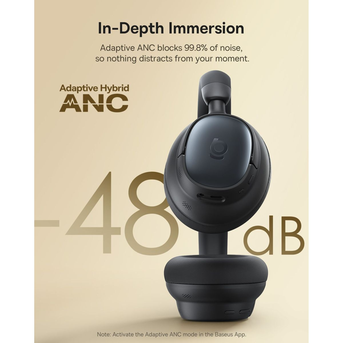 Schwarze Kopfhörer vor einem beigen Hintergrund mit dem Text -48dB und Adaptives Hybrid ANC.
