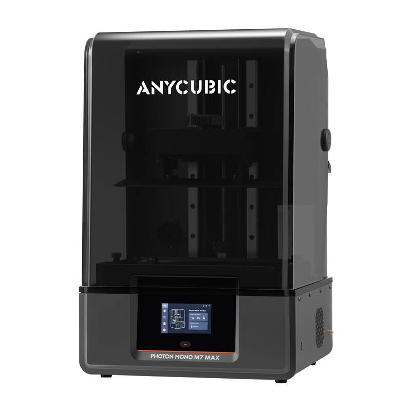 Una stampante 3D nera Anycubic Photon Mono M7 Max con display e coperchio trasparente.