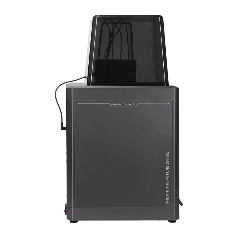 Stampante 3D grigio scuro Centauri Carbon 2 con involucro in plastica scura su sfondo bianco.