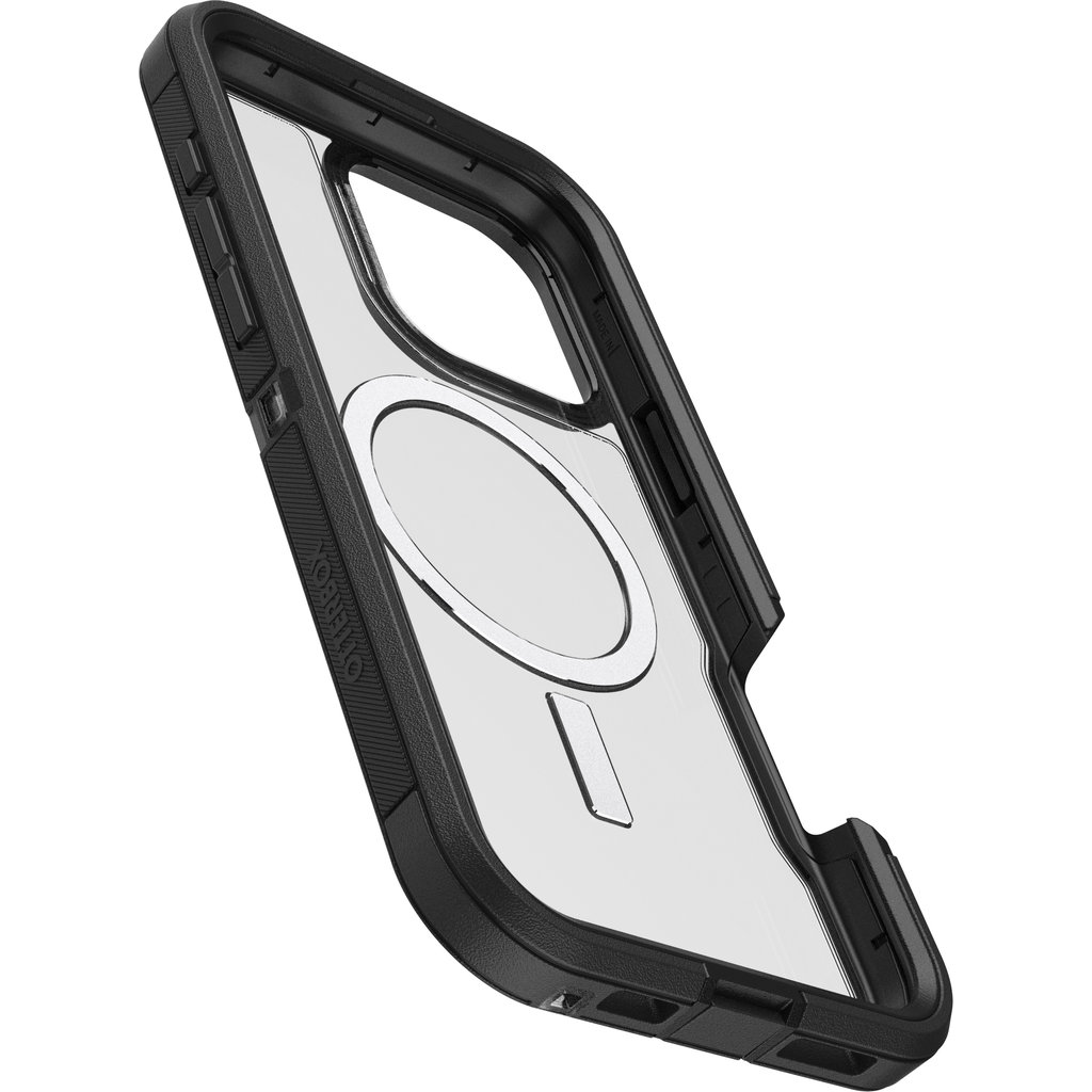 Una funda de smartphone negra con trasera transparente y anillo MagSafe sobre fondo blanco.