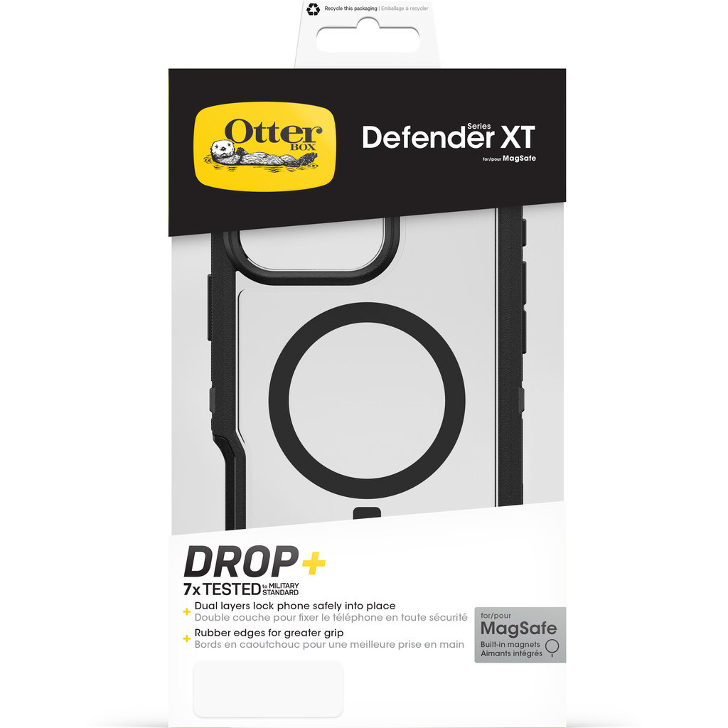 Funda para teléfono OtterBox Defender XT MagSafe en su empaque sobre fondo blanco.