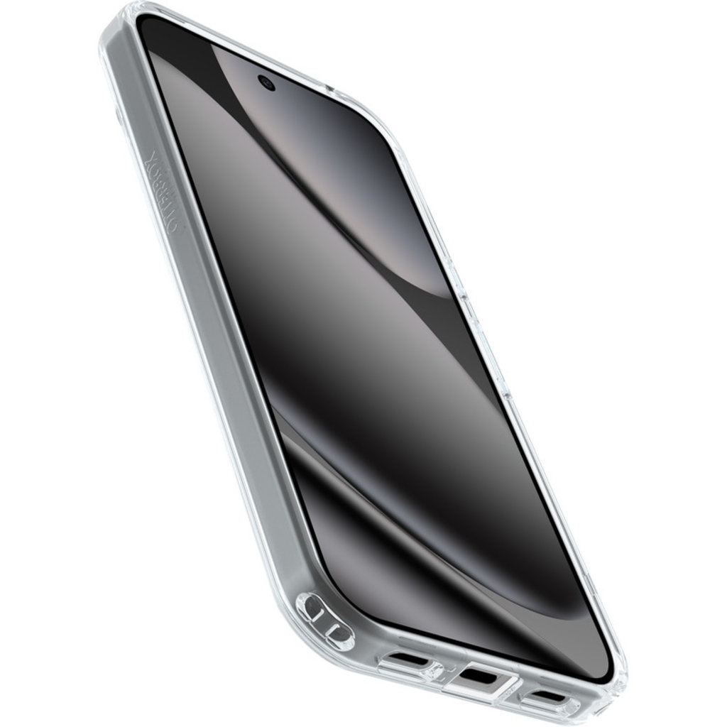 Uno smartphone in una custodia protettiva trasparente è leggermente inclinato su sfondo bianco.