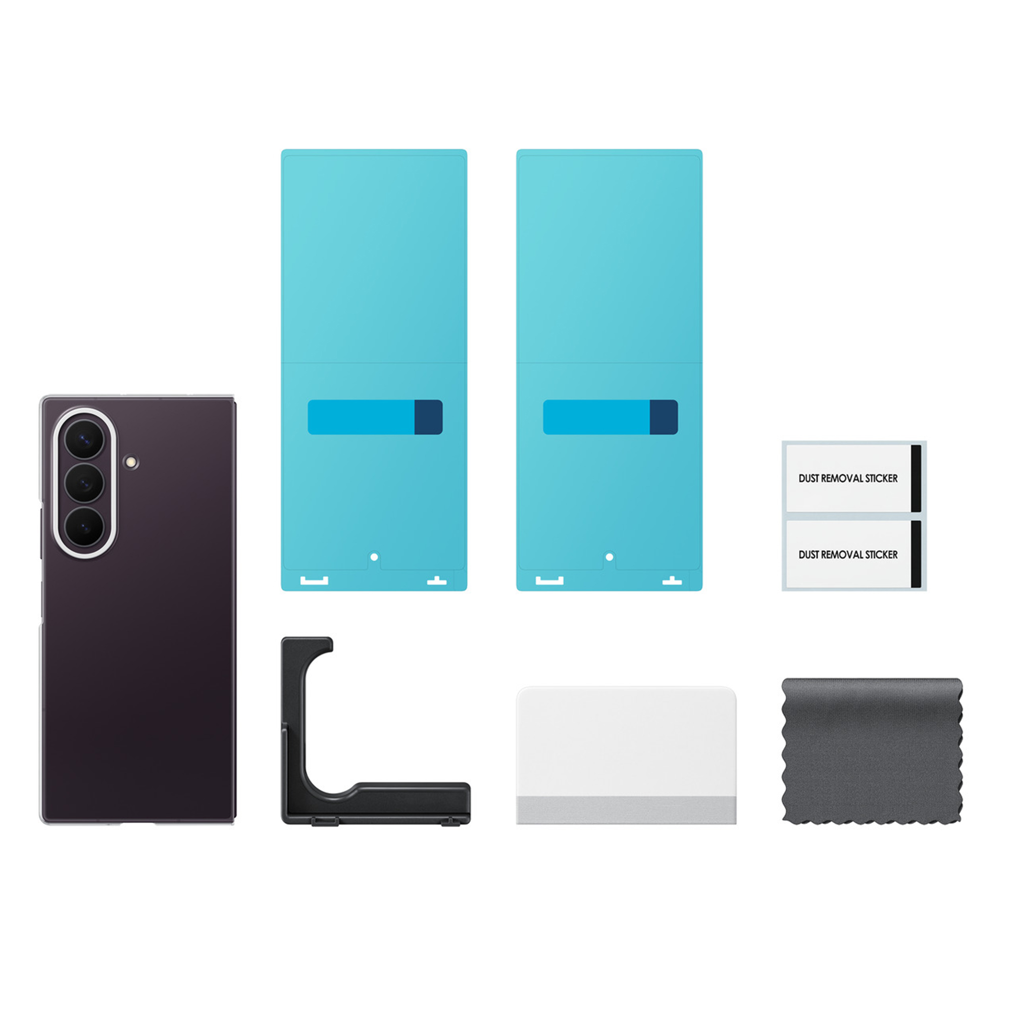 Smartphone con funda, dos protectores azules, soporte, pegatinas y paño sobre fondo blanco.