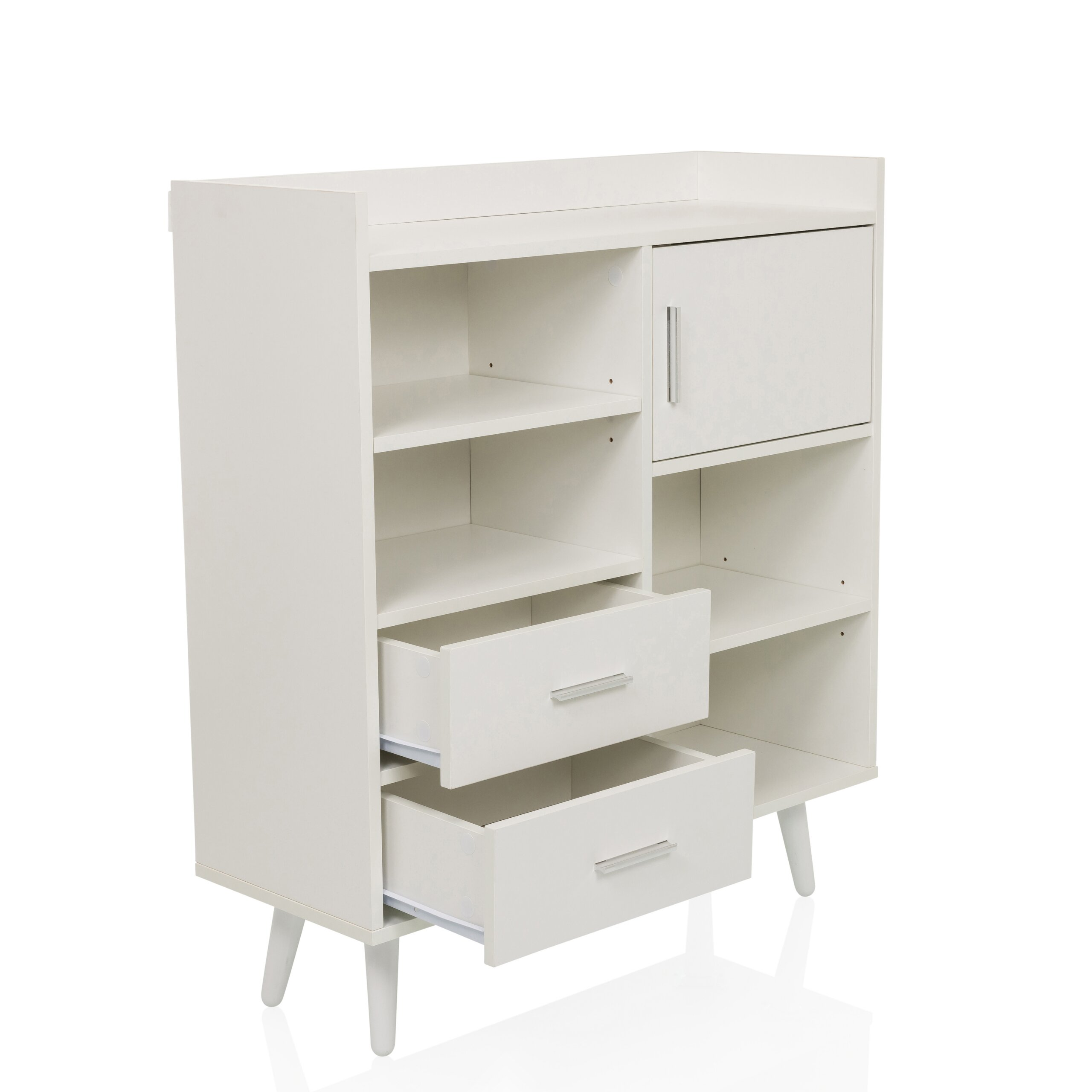 Ein weißer Holzschrank mit vier Regalen, einem Schrankfach und zwei offenen Schubladen auf schlanken Holzbeinen.