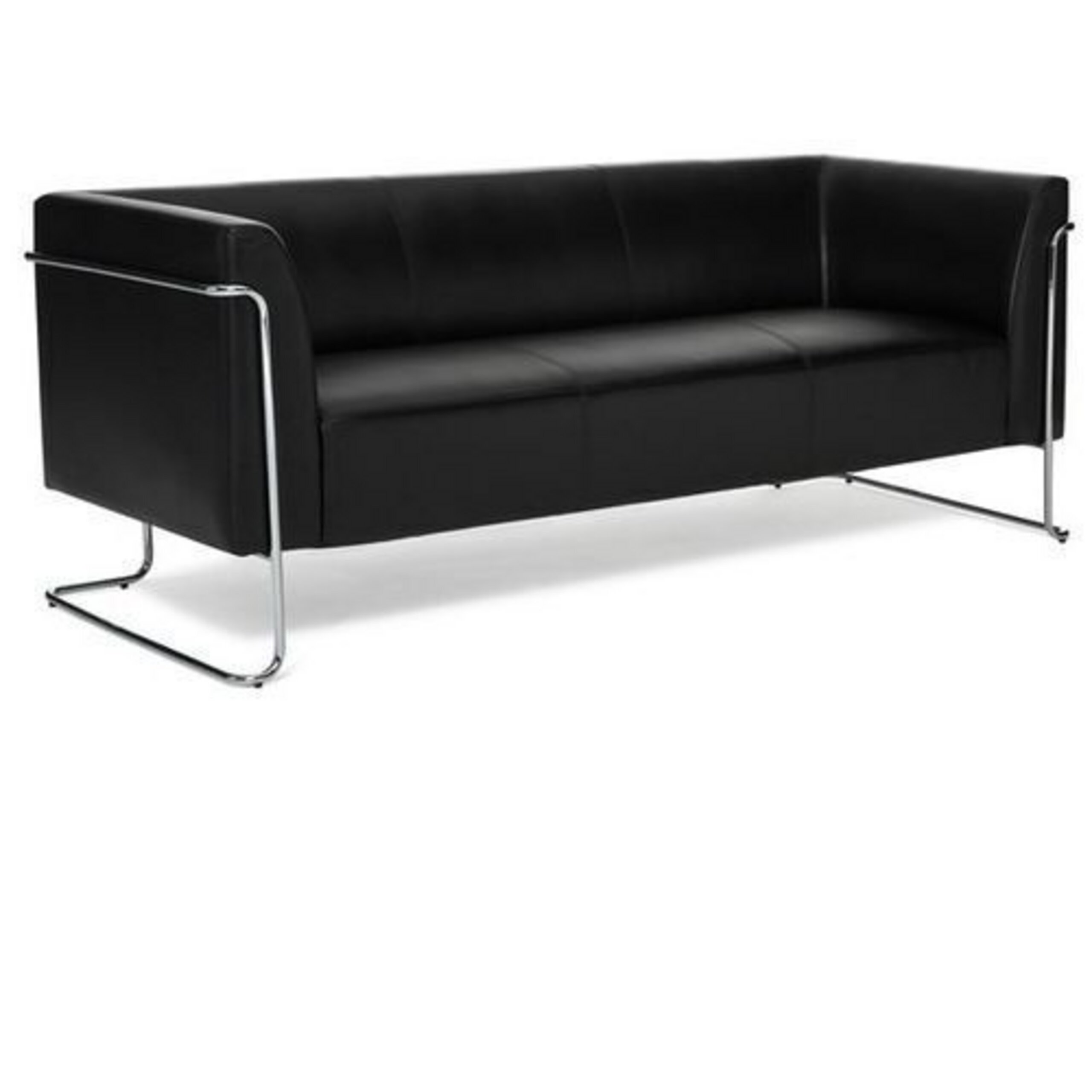 Ein modernes schwarzes Ledersofa mit schlanken Metallbeinen vor weißem Hintergrund.