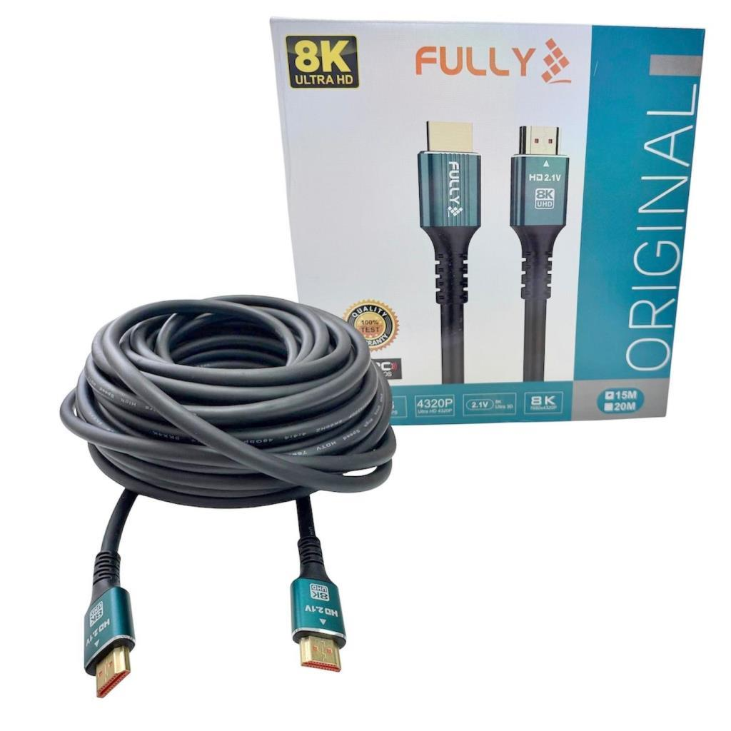 Altın uçlu gri bir 8K Ultra HD HDMI kablosu ürün kutusunun önünde duruyor.