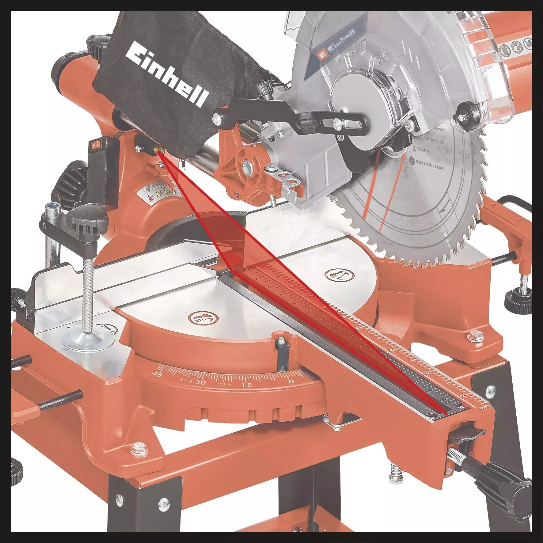 Bir stant üzerinde lazer çizgili ve toz torbalı turuncu Einhell gönye kesme makinesi.