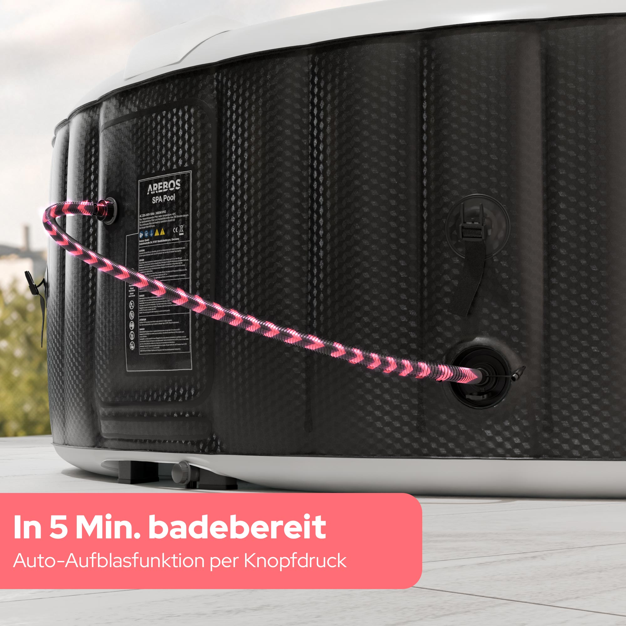 Aufblasbarer Whirpool mit rotem Verbindungsschlauch und Textoverlay in 5 Min. badebereit.