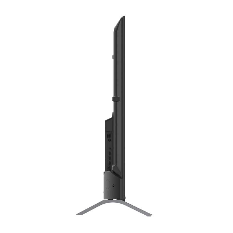 Vista laterale di una sottile televisione nera su supporto metallico a forma di Y, sfondo bianco.