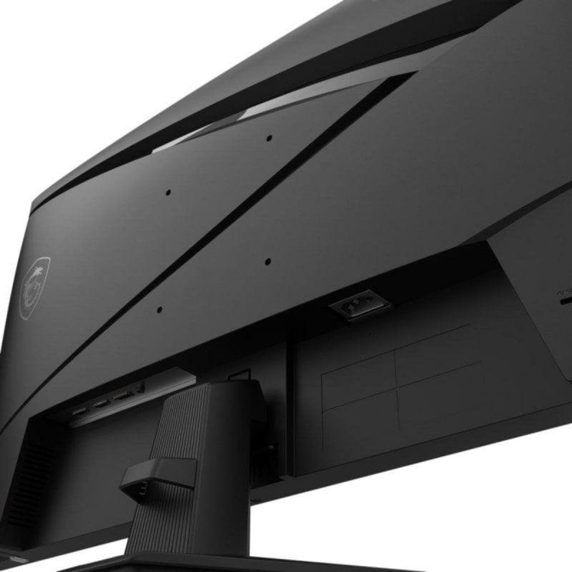 Vista posteriore di un monitor per computer nero con supporto e porte su sfondo bianco.