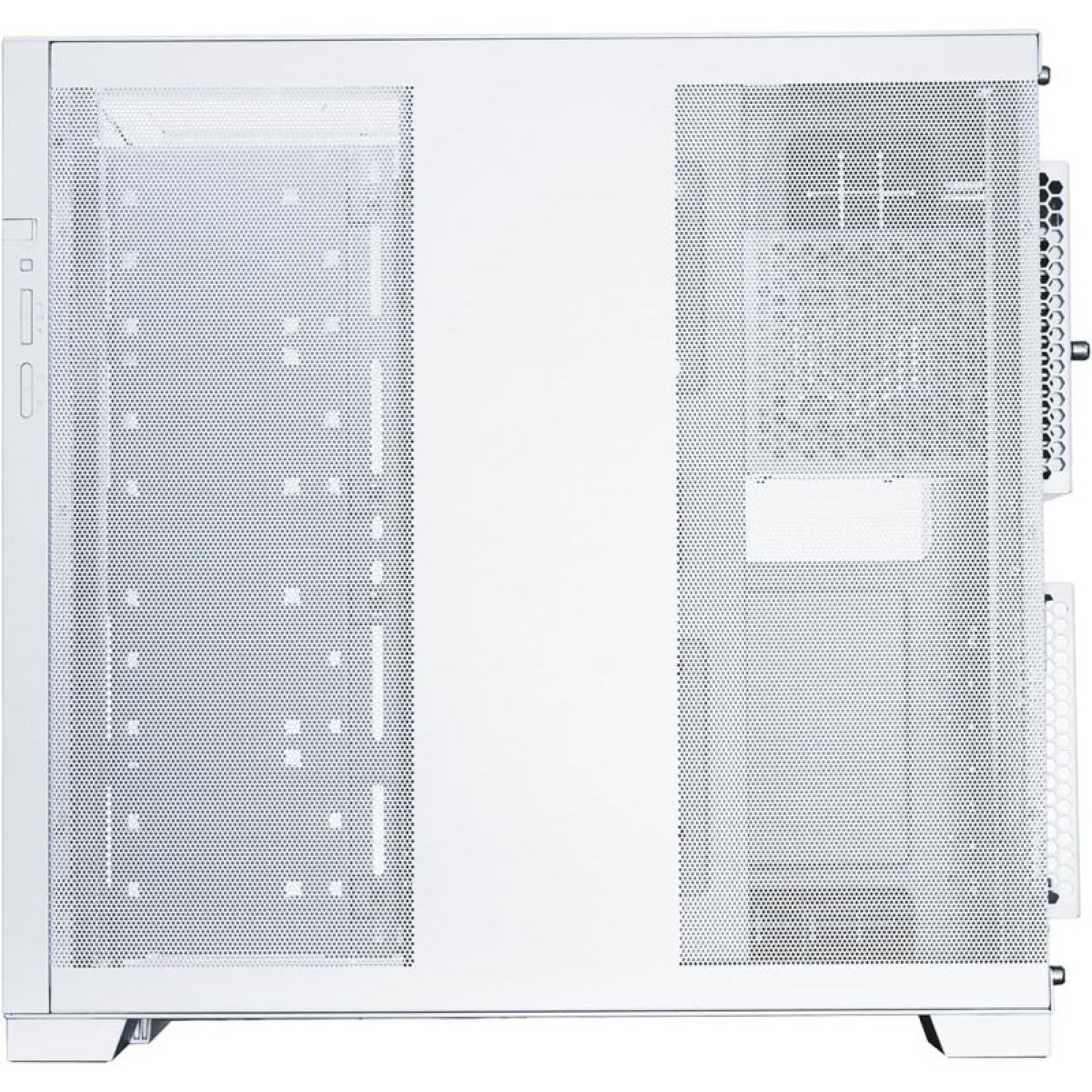 Un case per PC bianco con pannelli di ventilazione in rete perforata sul lato e sulla parte anteriore.