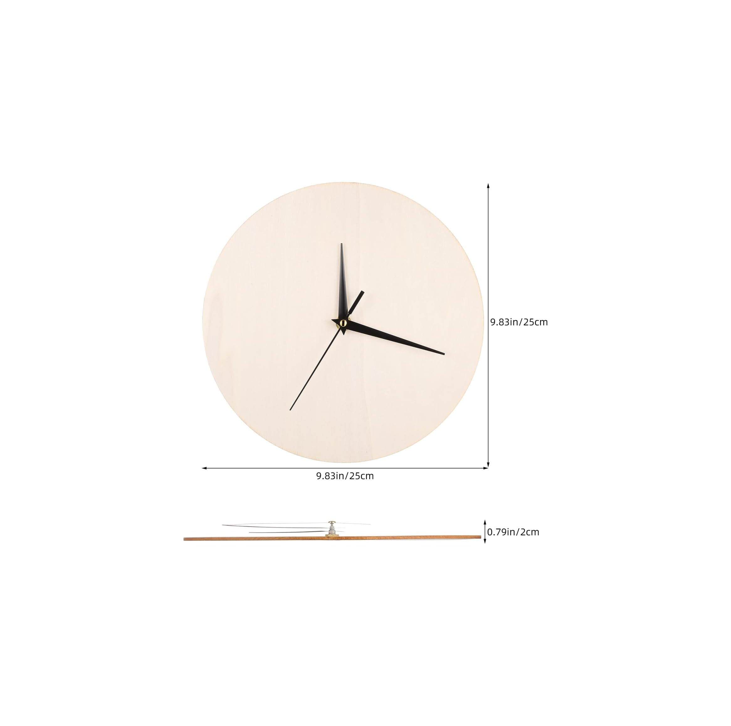 Diagramm einer runden holzfarbenen Wanduhr mit Maßen von 25 cm Durchmesser und 2 cm Dicke auf weißem Hintergrund.