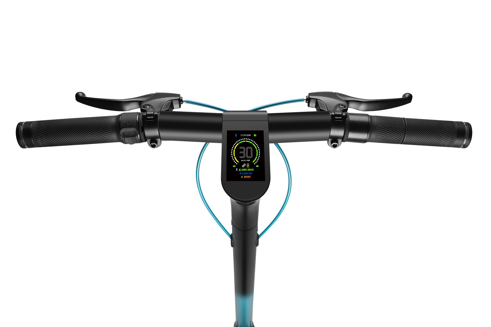Nahaufnahme eines schwarzen E-Scooter-Lenkers mit Digitaldisplay und blauen Bremskabeln auf weißem Hintergrund.