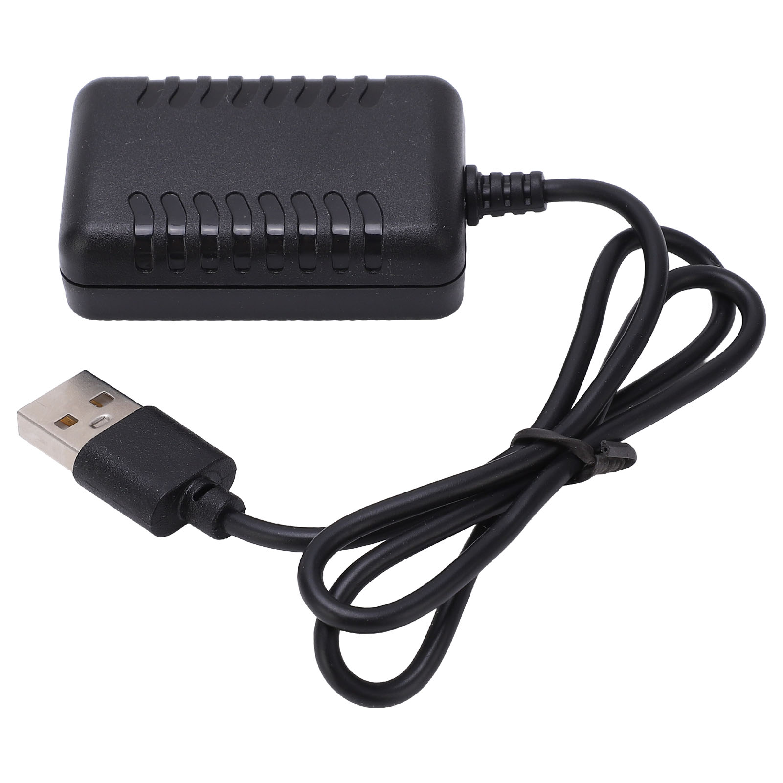 Ein schwarzer elektronischer Adapter mit USB-Kabel vor weißem Hintergrund.