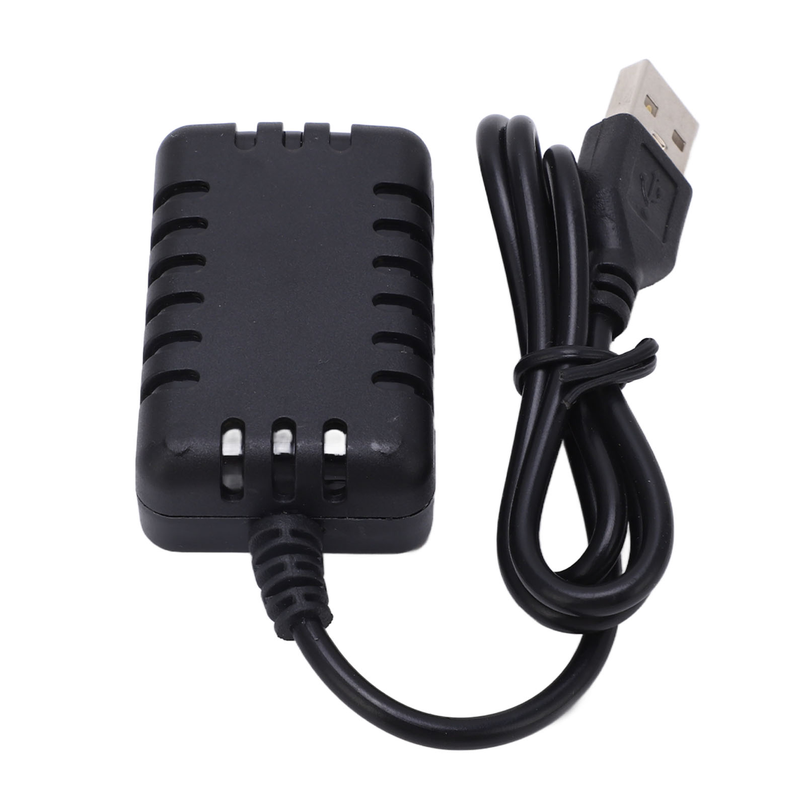 Ein schwarzes elektronisches Modul mit USB-Kabel auf weißem Hintergrund.