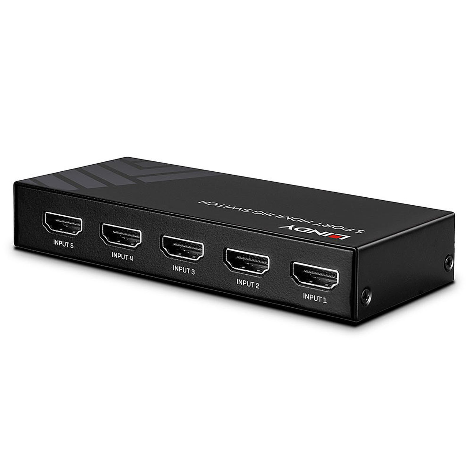 Uno switch HDMI nero Lindy a 5 porte con cinque porte di ingresso HDMI numerate.