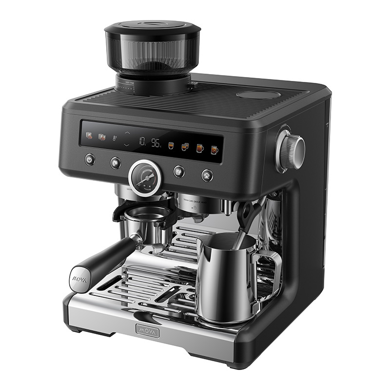 Moderna macchina da caffè nera con macinacaffè superiore, manometro e lattiera.
