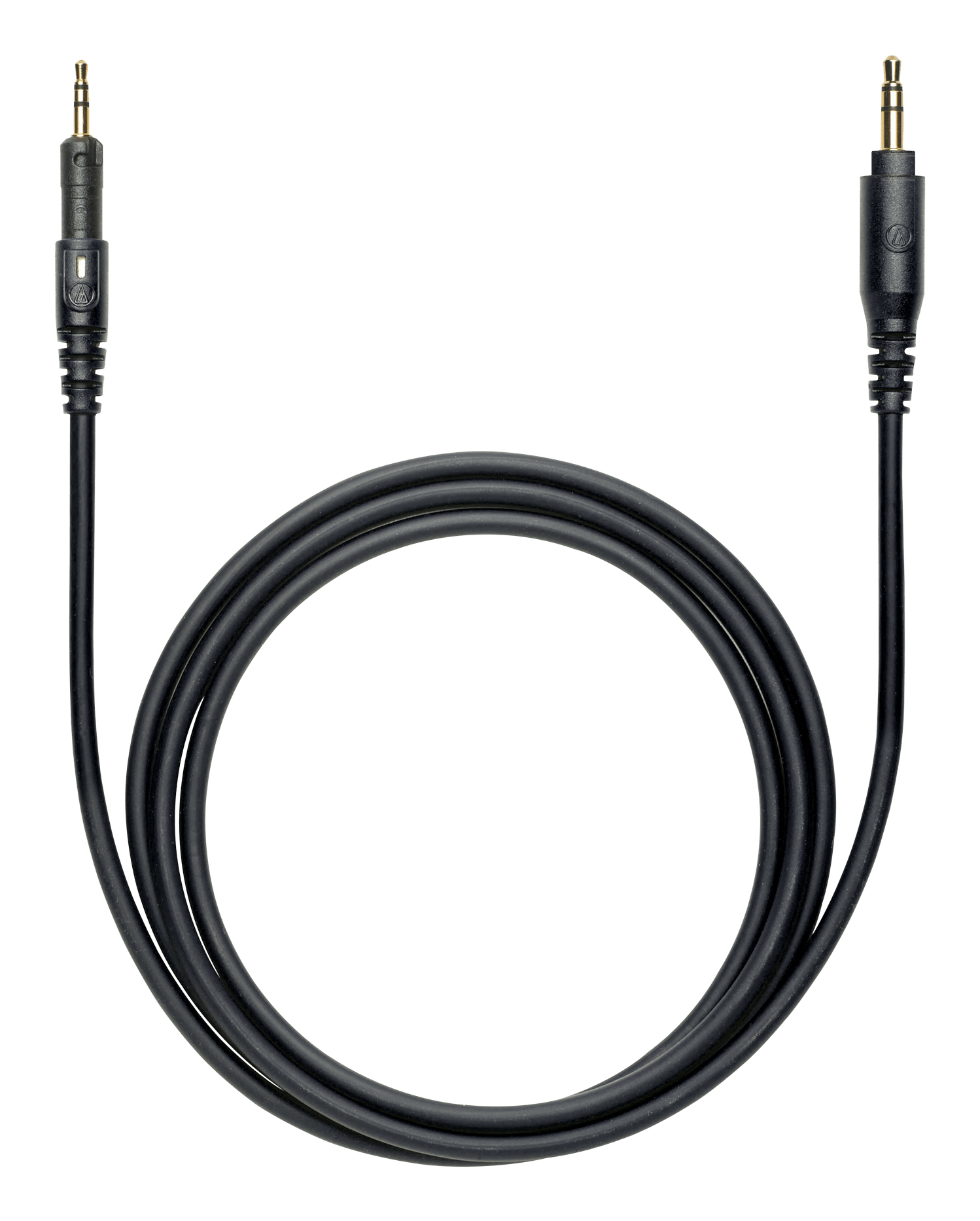 Un câble audio noir enroulé avec des connecteurs jack 3,5 mm aux deux extrémités sur fond blanc.