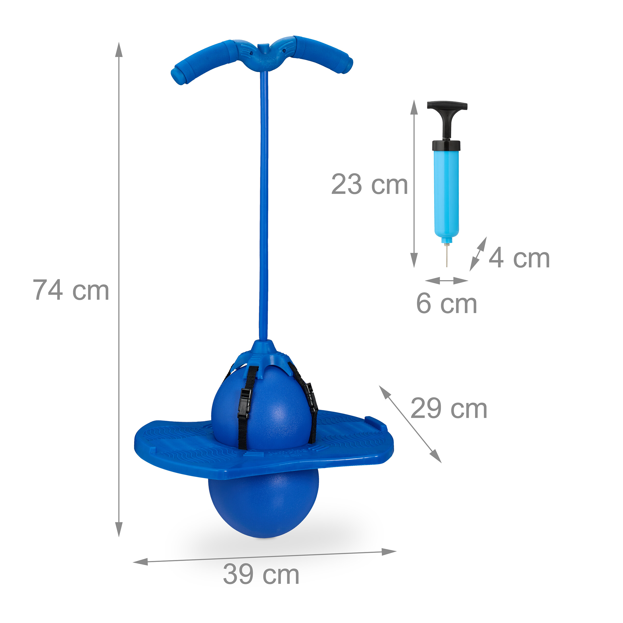 Ein blauer Pogo-Ball mit Griff, Trittbrett und Maßen sowie eine separate Pumpe auf weißem Hintergrund.