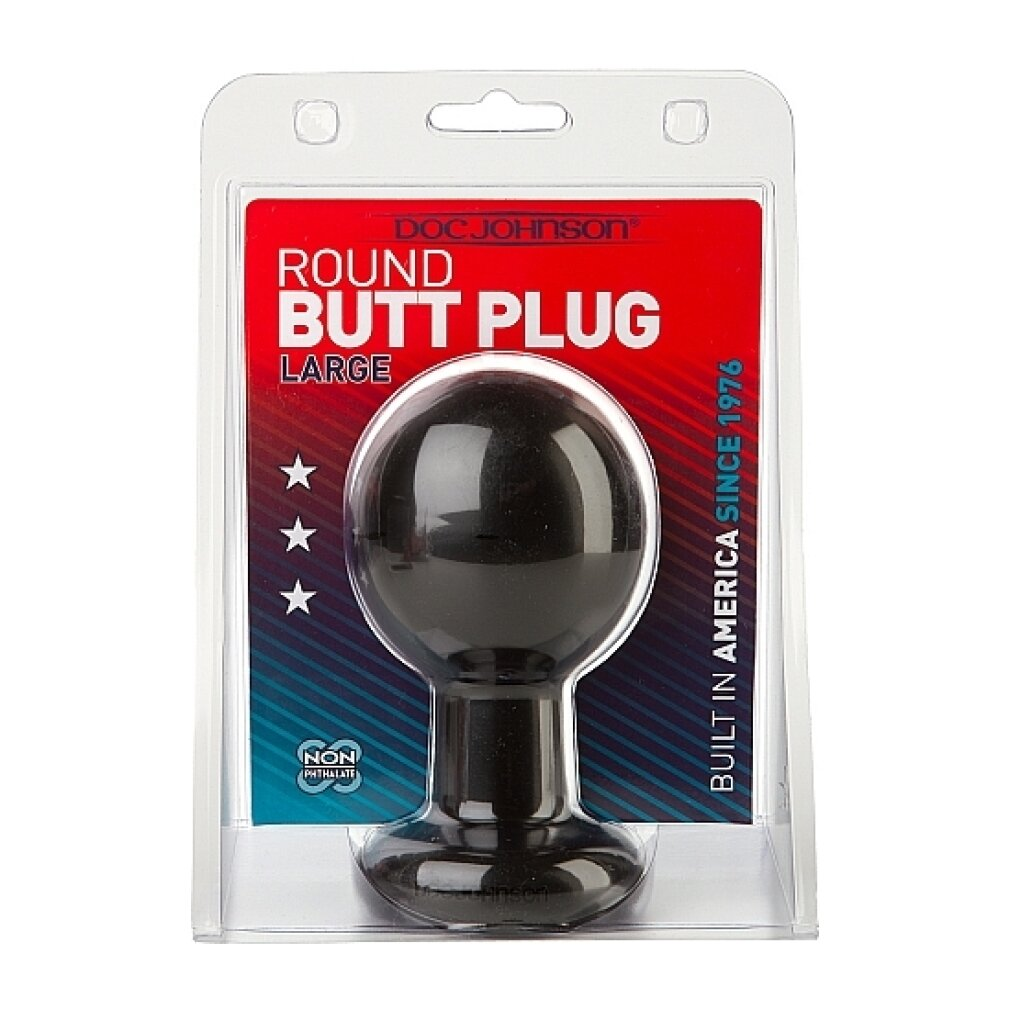 Ein verpackter, großer runder schwarzer Butt Plug von Doc Johnson in einer Blisterverpackung.