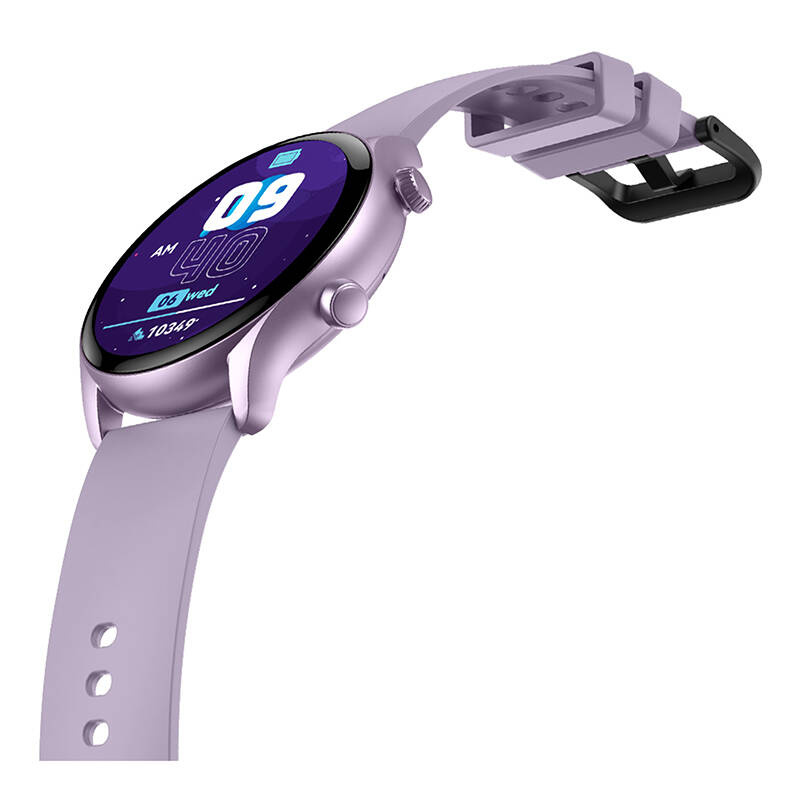 Uno smartwatch lavanda con display rotondo e cinturino in silicone viola su sfondo bianco.