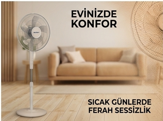 Türkçe yazılı bir oturma odasında beyaz ayaklı vantilatör.