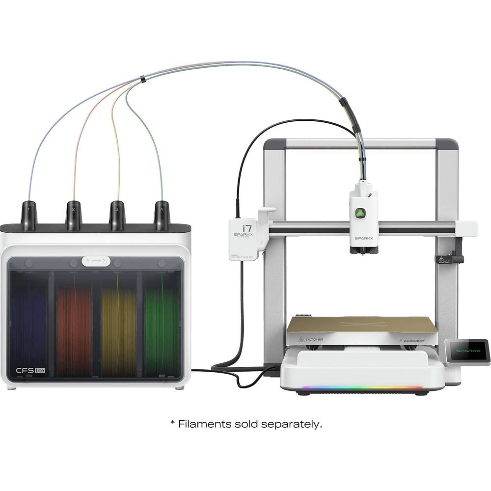 Una stampante 3D con un alimentatore di filamenti multiplo a sinistra, collegato da tubi colorati.