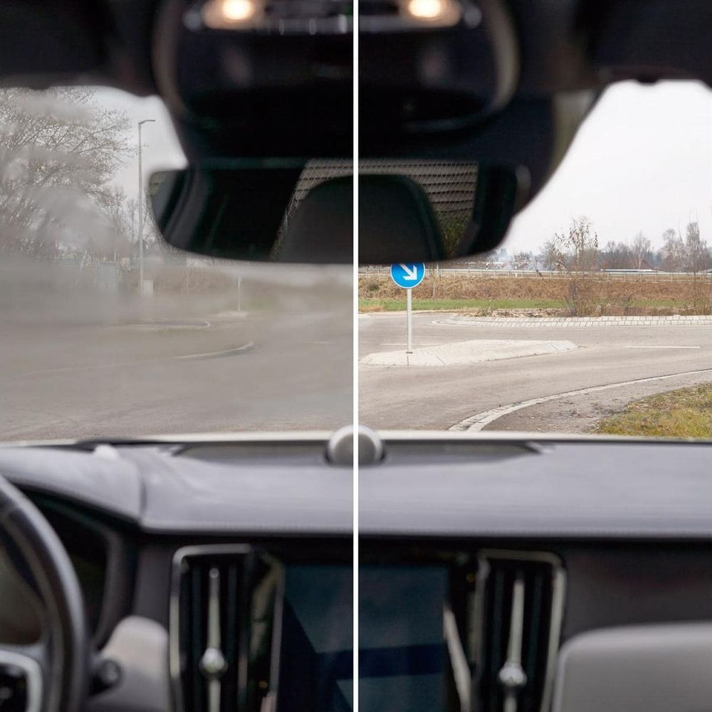 Comparaison depuis la voiture : à gauche, un pare-brise sale ; à droite, une vue dégagée sur une route.