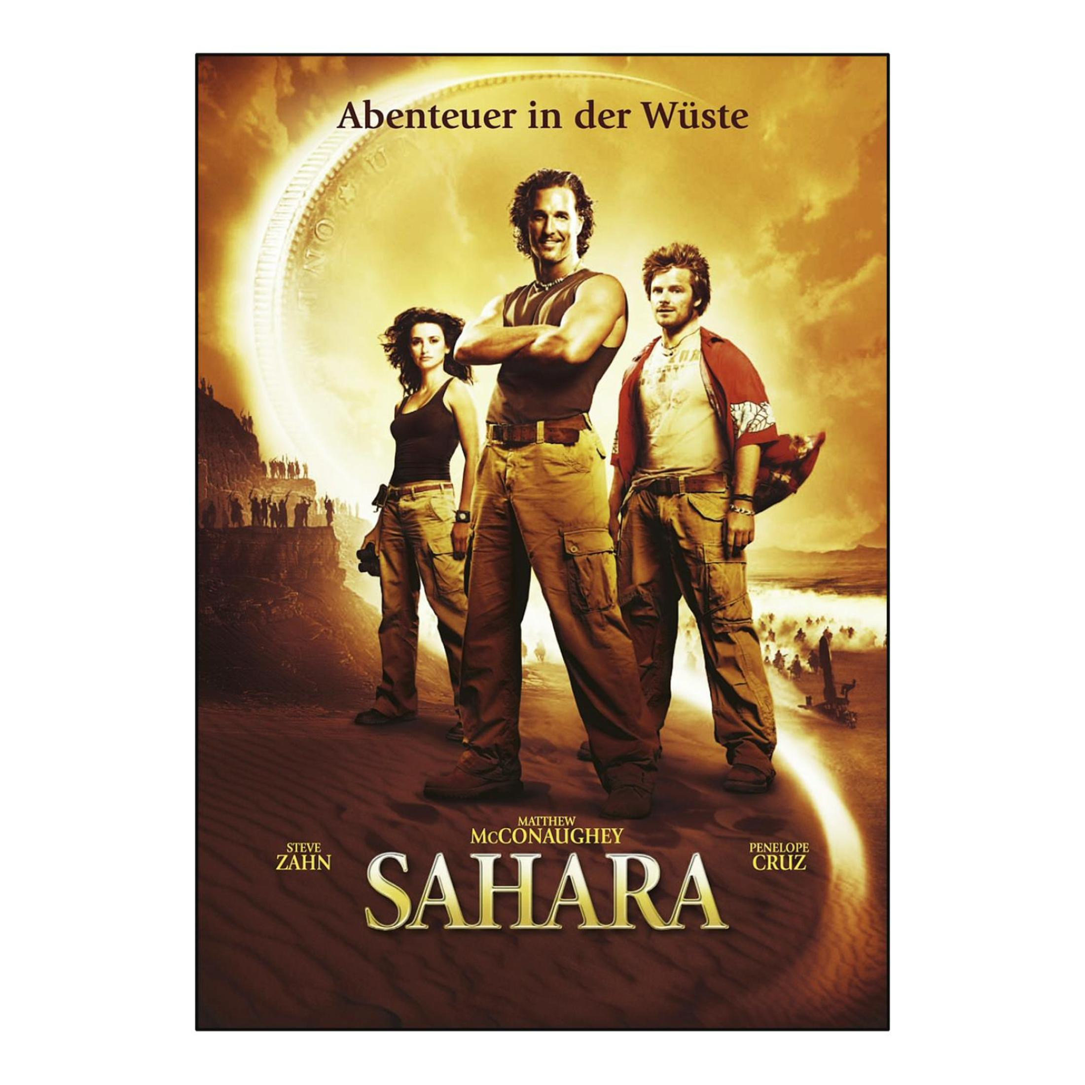 Filmplakat von Sahara mit drei Abenteurern in der Wüste und großem Schriftzug.