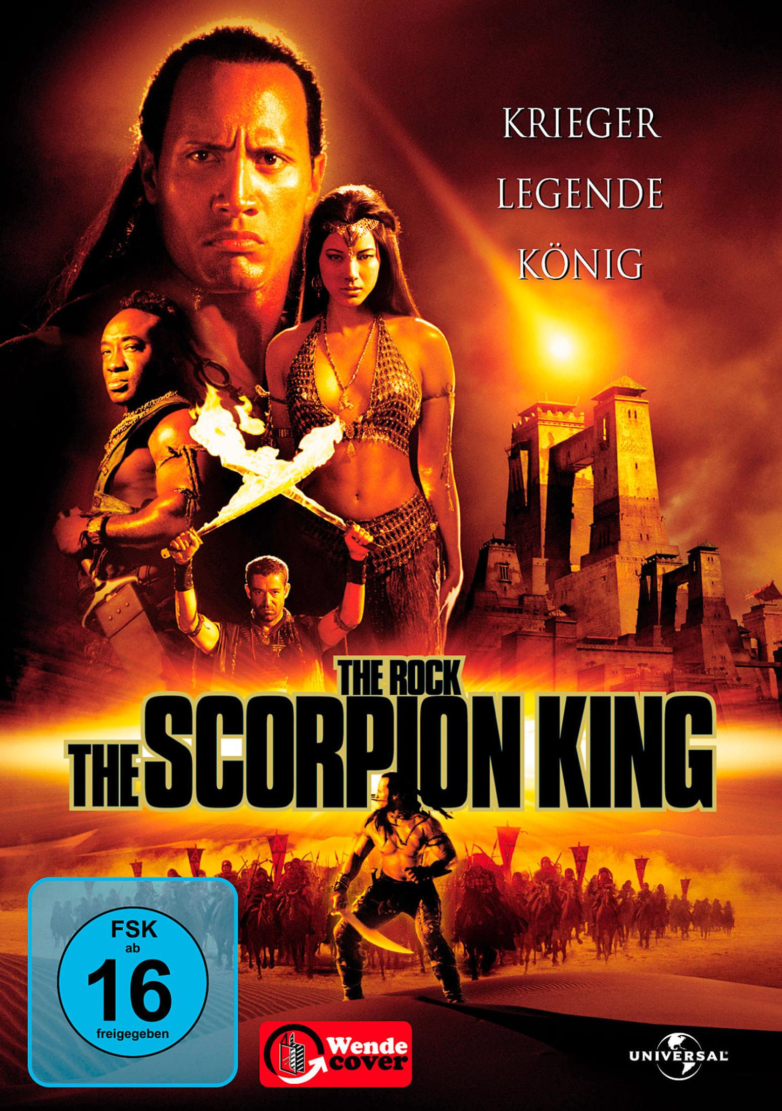 Das Filmplakat von The Scorpion King zeigt die Hauptfiguren vor einer Wüstenfestung und brennenden Fackeln.