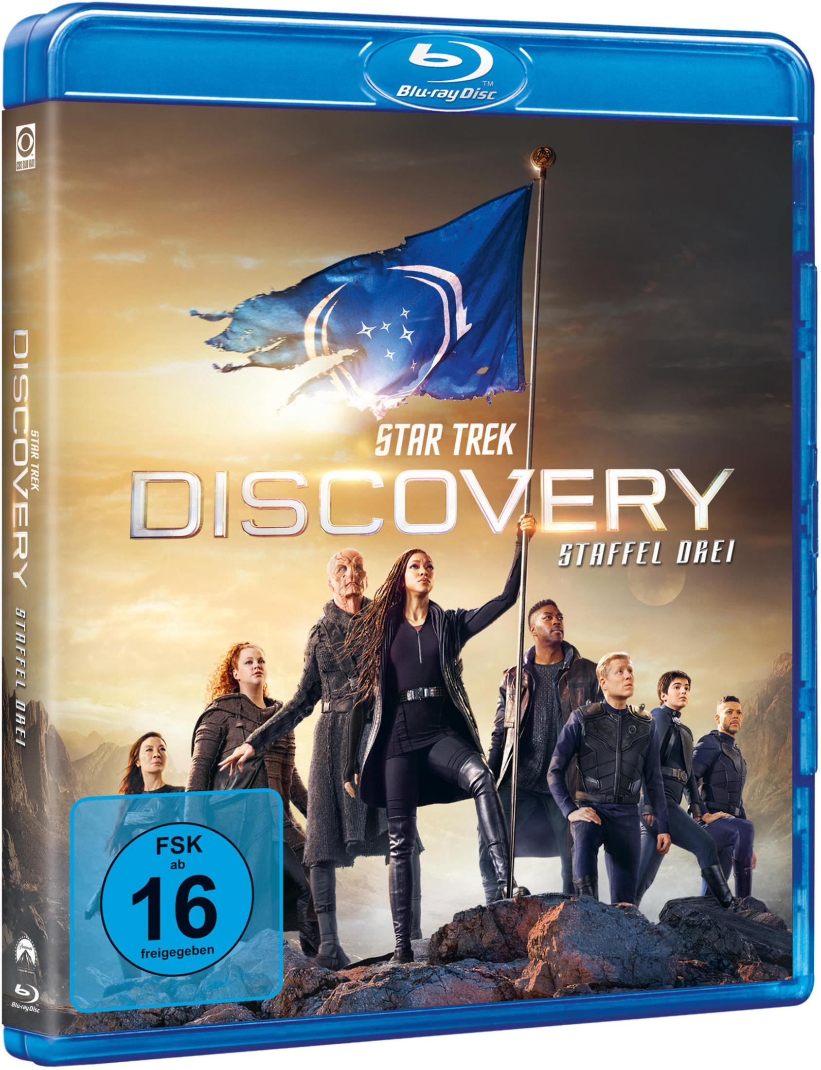Star Trek Discovery Staffel Drei Blu-ray Hülle mit Cast und blauer Flagge.