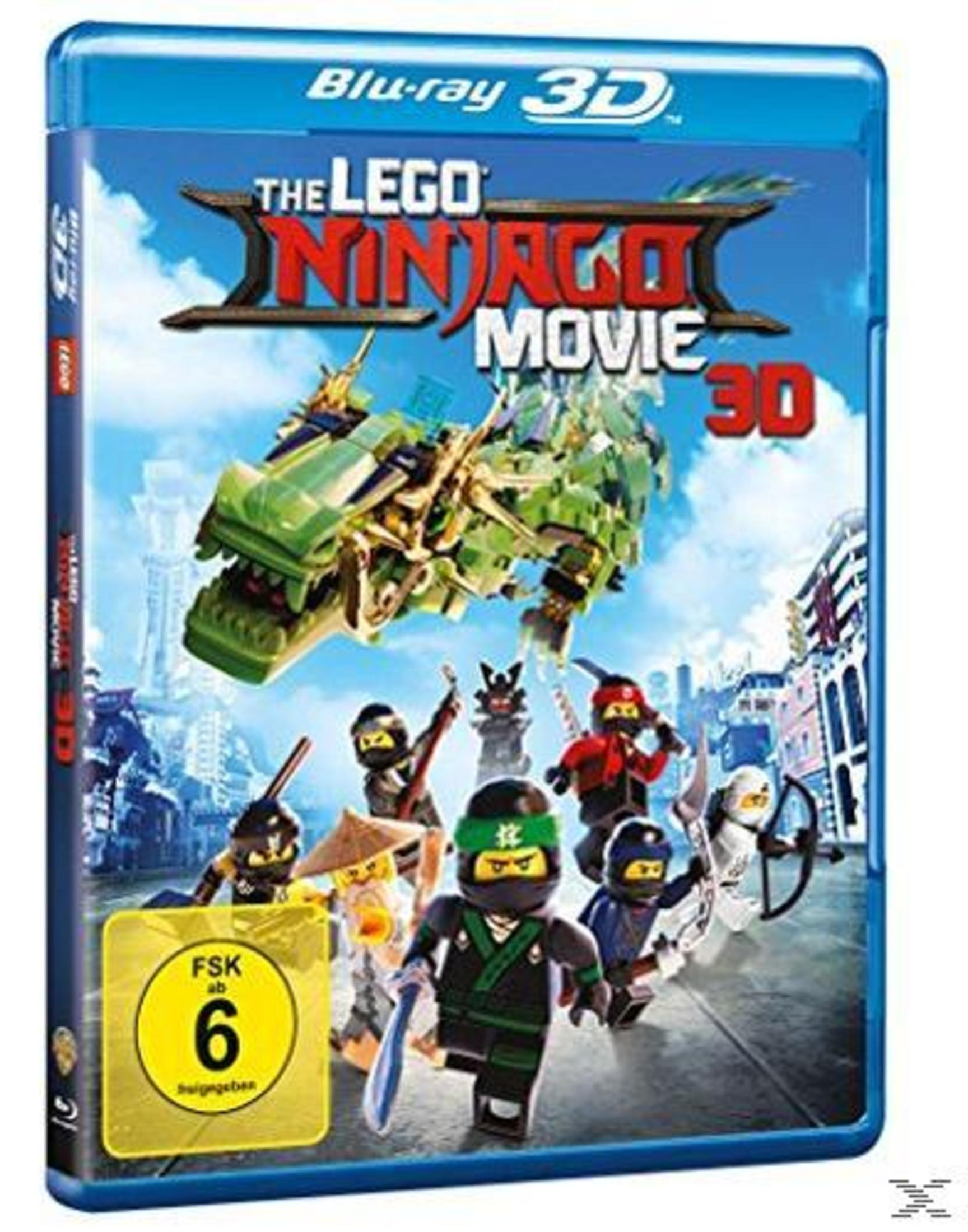 Die Blu-ray-Hülle des Films The Lego Ninjago Movie 3D zeigt Lego-Ninjas im Vordergrund und einen grünen Drachen.