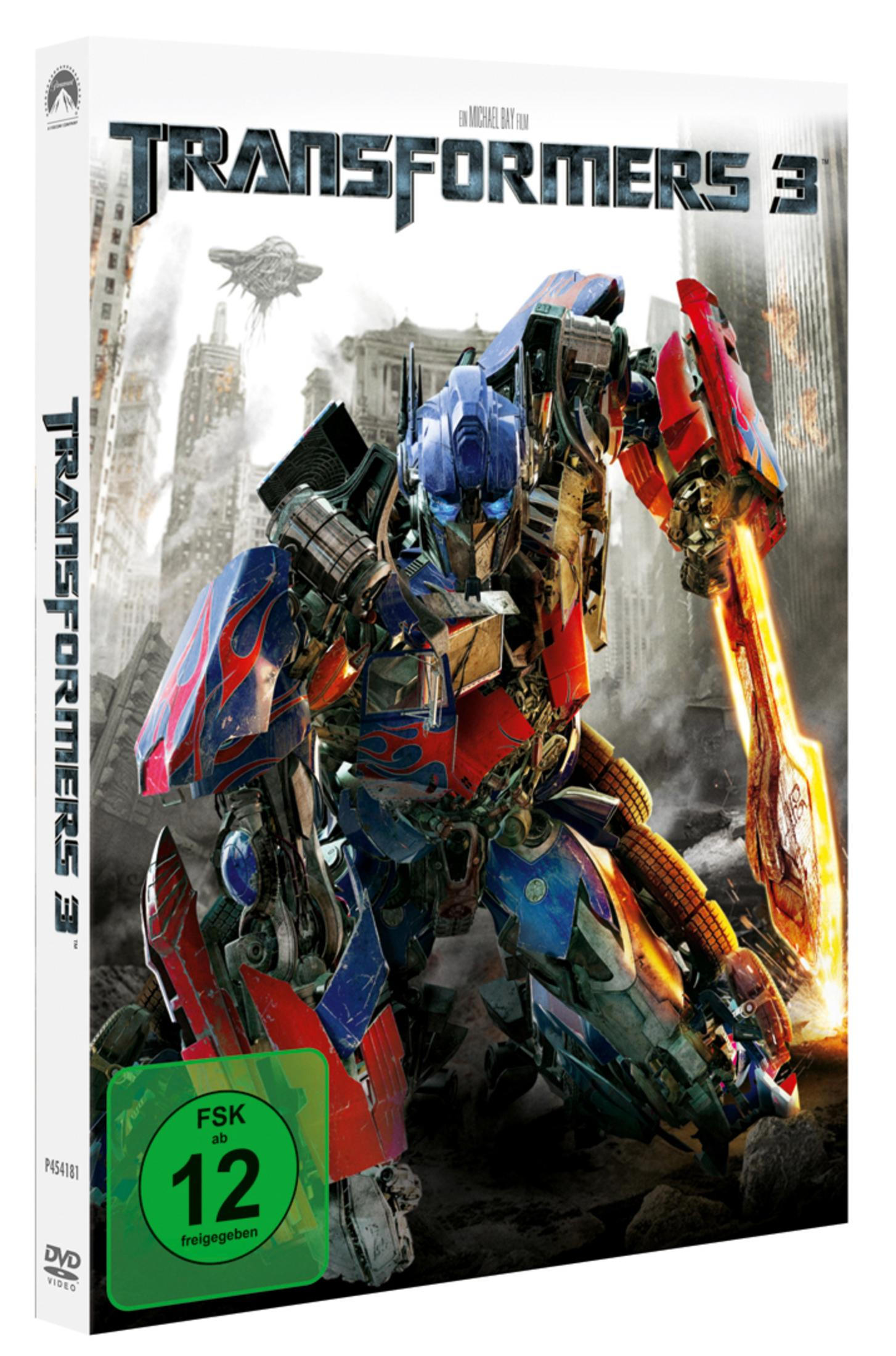 DVD-Cover von Transformers 3 mit Optimus Prime, der vor einer zerstörten Stadt ein leuchtendes Schwert schwingt.
