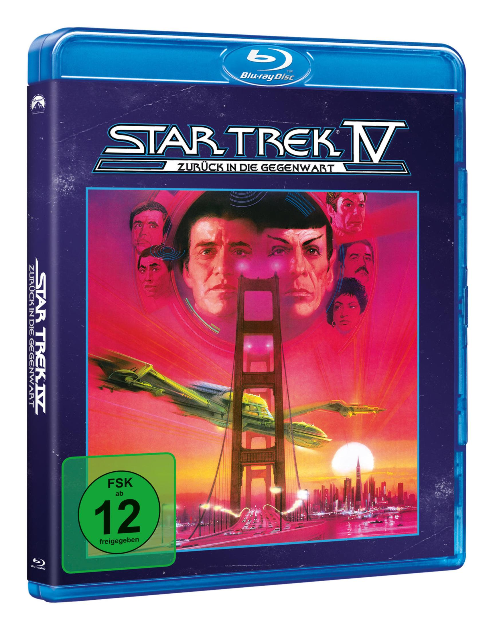 Star Trek IV Blu-ray-Hülle mit Charakteren, der Golden Gate Bridge und einem Raumschiff vor rosa Himmel.