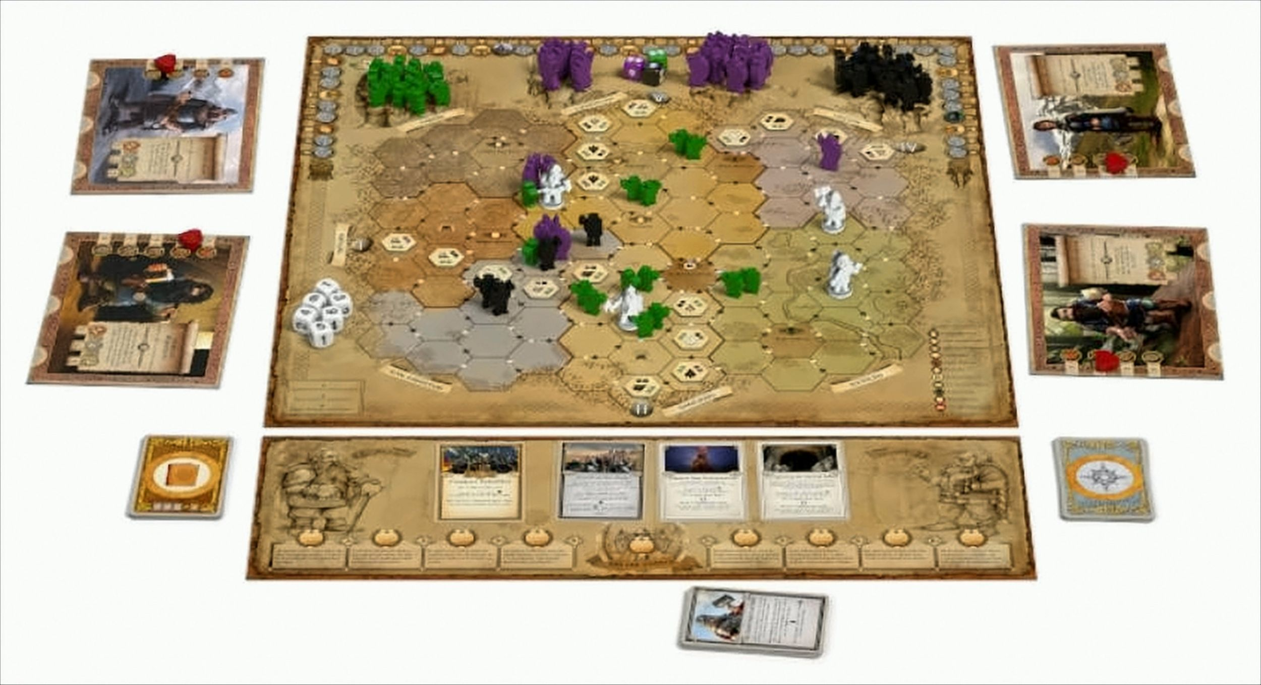 Ein komplexes Brettspiel mit zentraler Hex-Karte, Spielertafeln, Karten, Würfeln und bunten Spielfiguren.