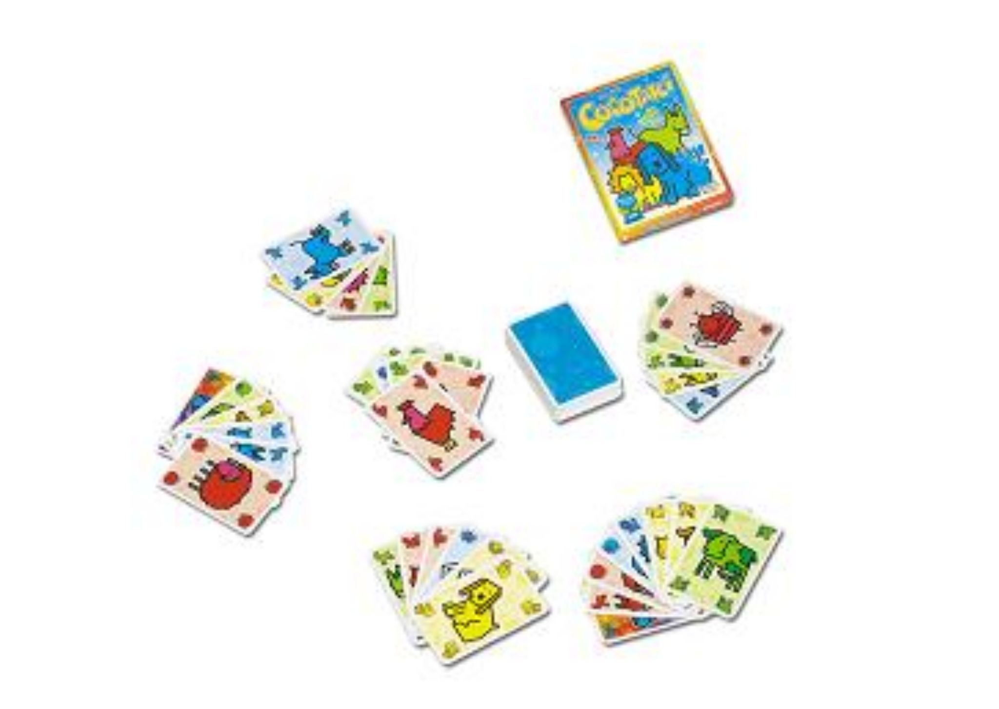 Ein Kartenspielset mit bunter Schachtel und verstreuten Tierkarten auf weißem Hintergrund.