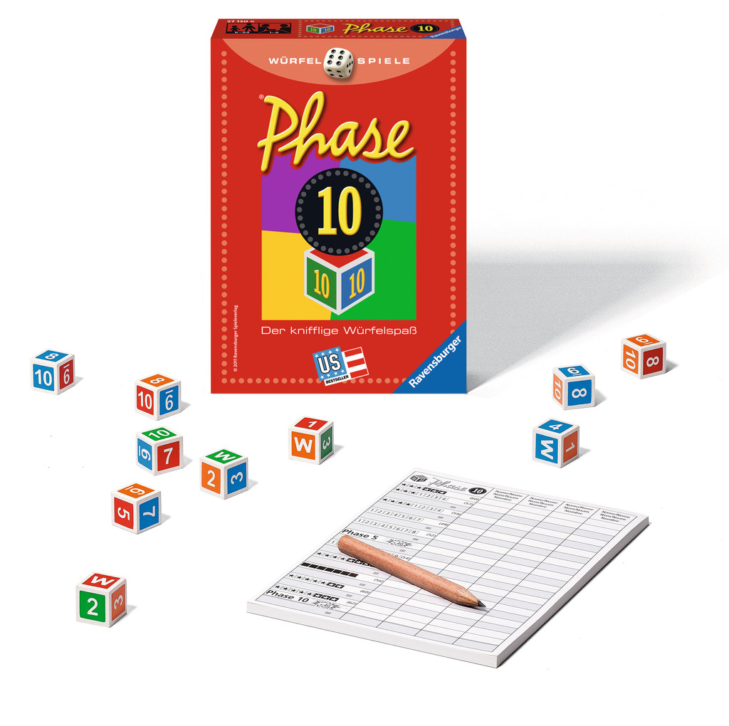 Phase 10 Würfelspiel Box mit roten, blauen, grünen und orangefarbenen Würfeln, Block und Bleistift auf weißem Grund.