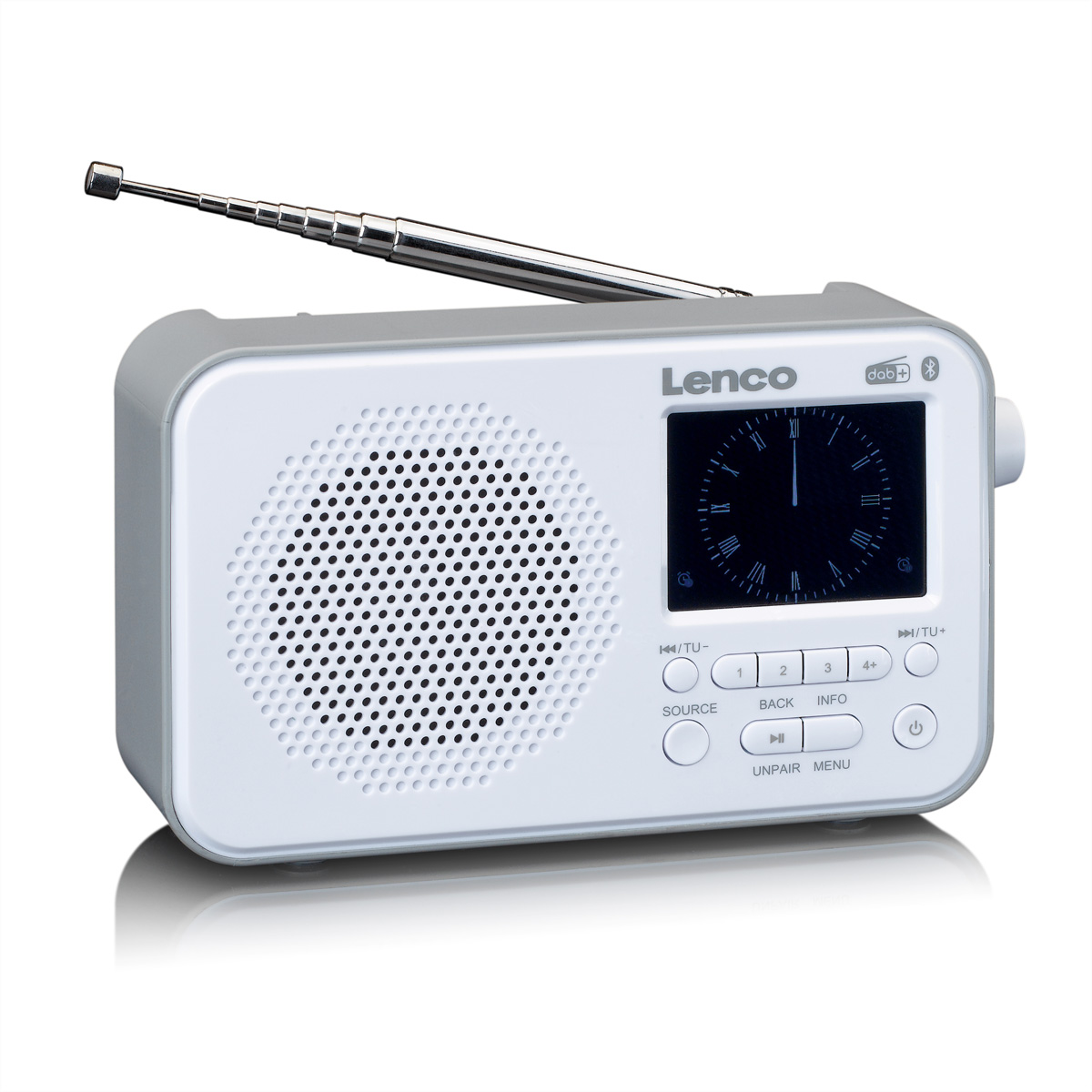 Une radio numérique Lenco blanche et grise avec antenne télescopique, grille de haut-parleur et écran sur fond blanc.