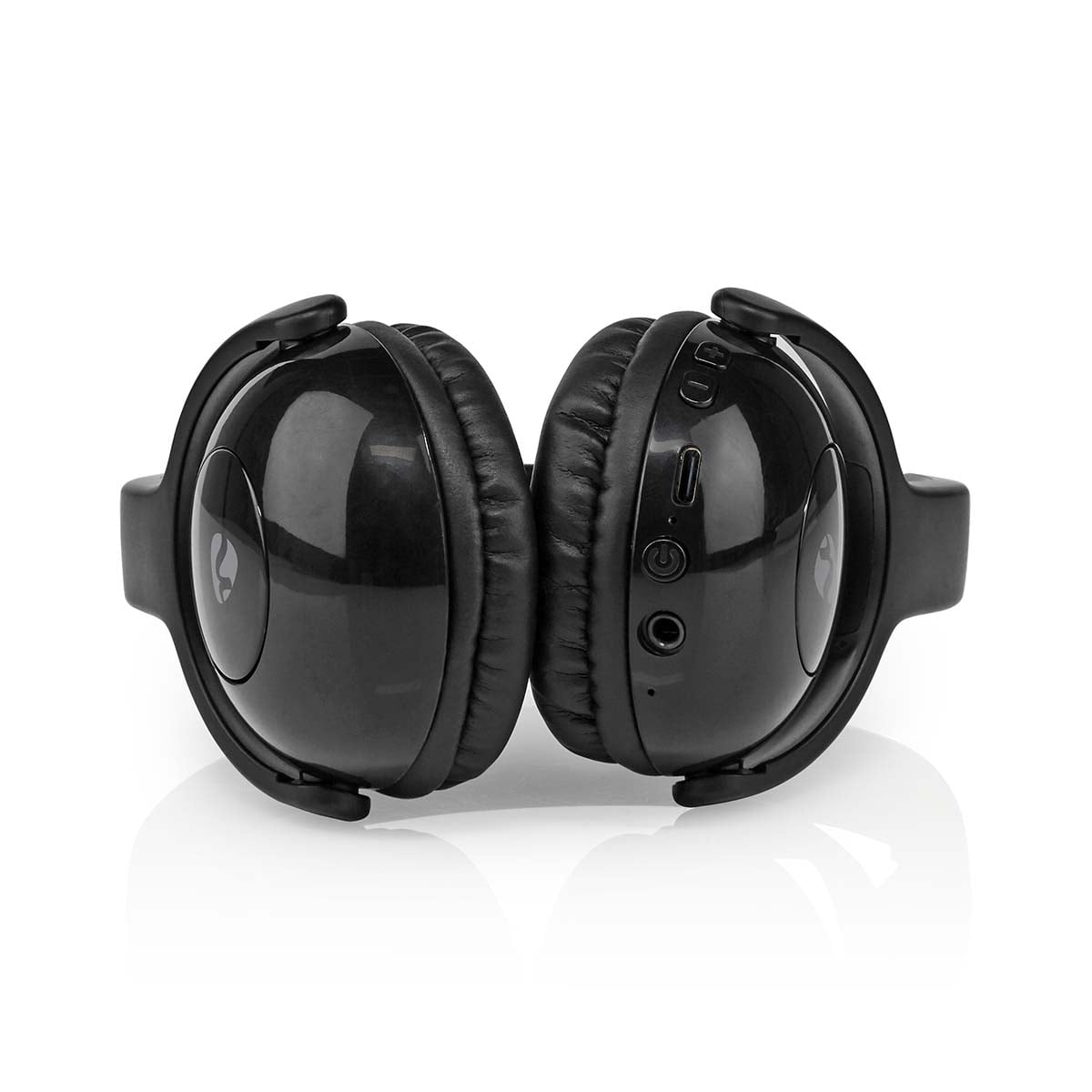 Casque pliable noir avec coussinets d'oreille sur fond blanc.