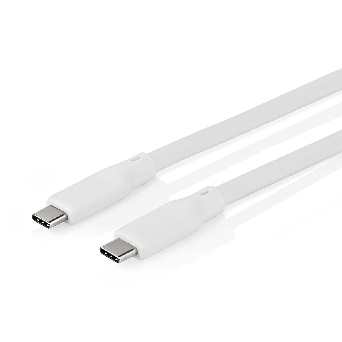 Ein weißes USB-C-Kabel mit Steckern auf beiden Seiten auf weißem Hintergrund.