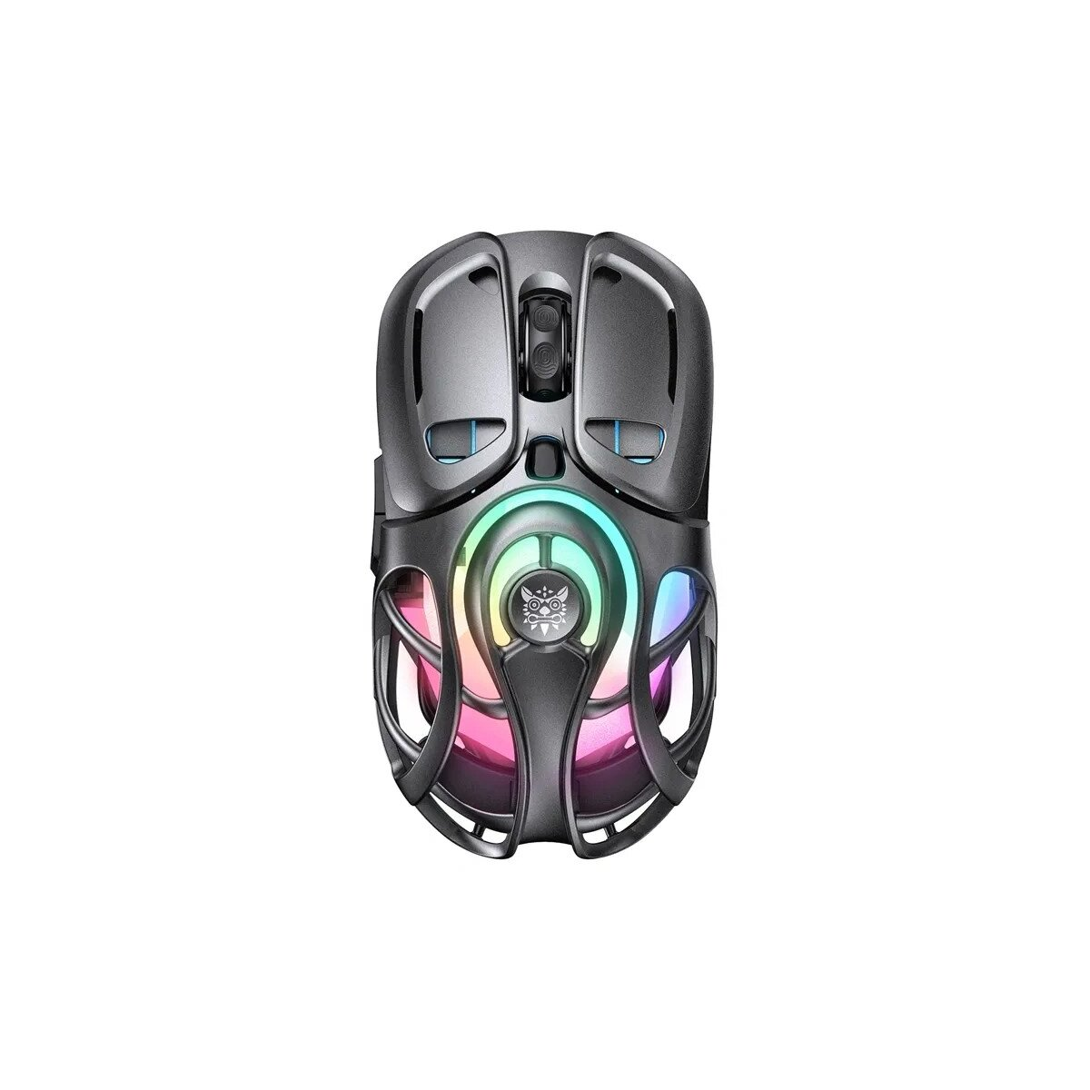 Un mouse da gioco nero con design scheletrato, illuminazione RGB e logo su sfondo bianco.