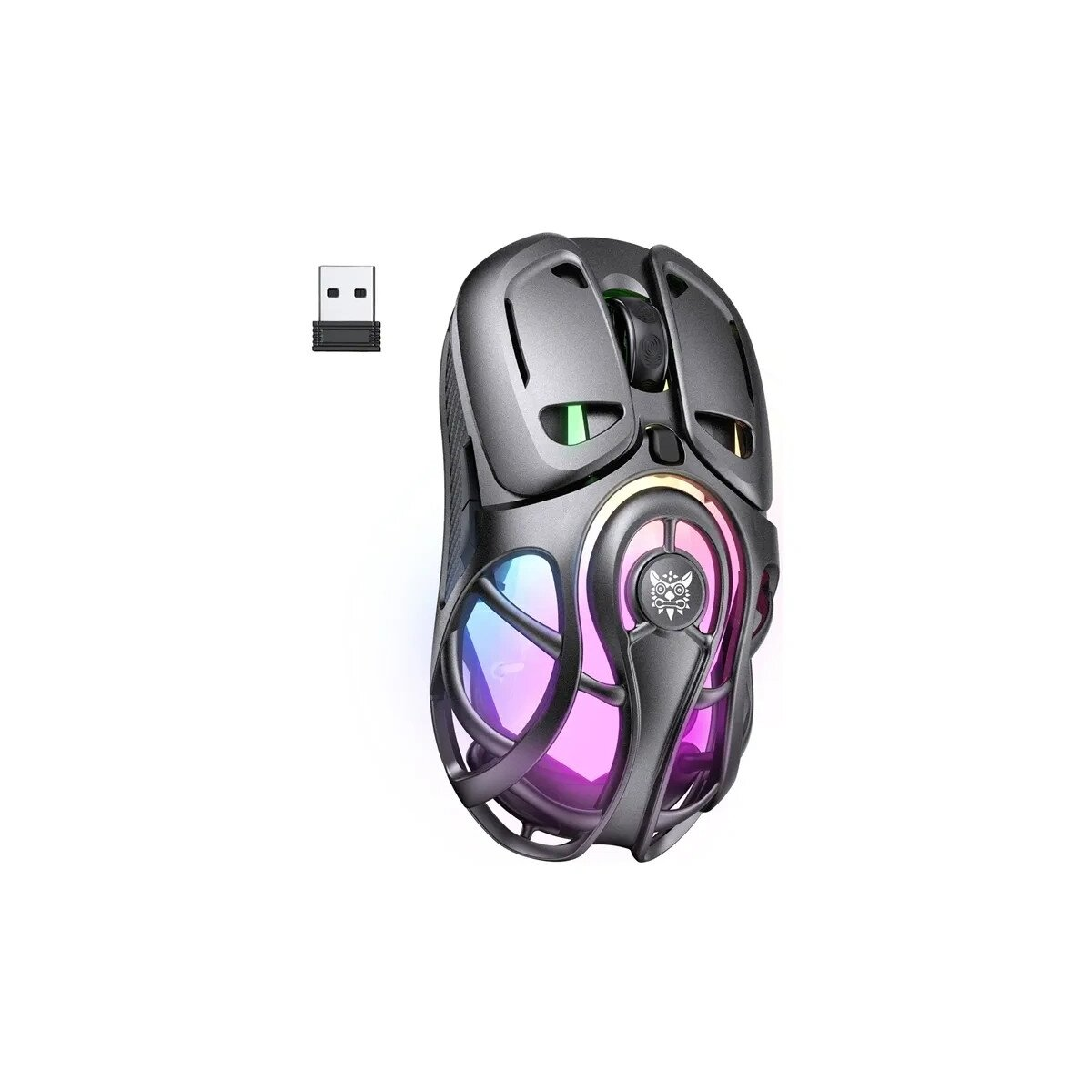 Un mouse da gioco nero futuristico con illuminazione RGB e ricevitore USB su sfondo bianco.
