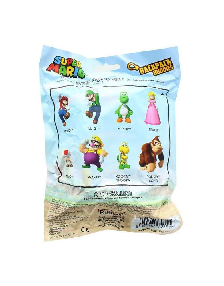 Bolsa sorpresa azul de Super Mario Backpack Buddies con ocho personajes coleccionables.