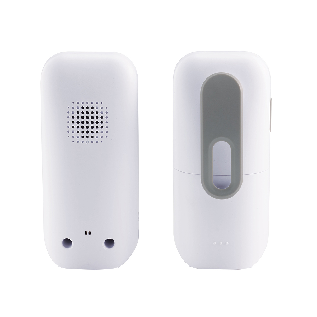 Due viste di un dispositivo elettronico bianco con griglia per altoparlante e cinturino grigio su sfondo bianco.