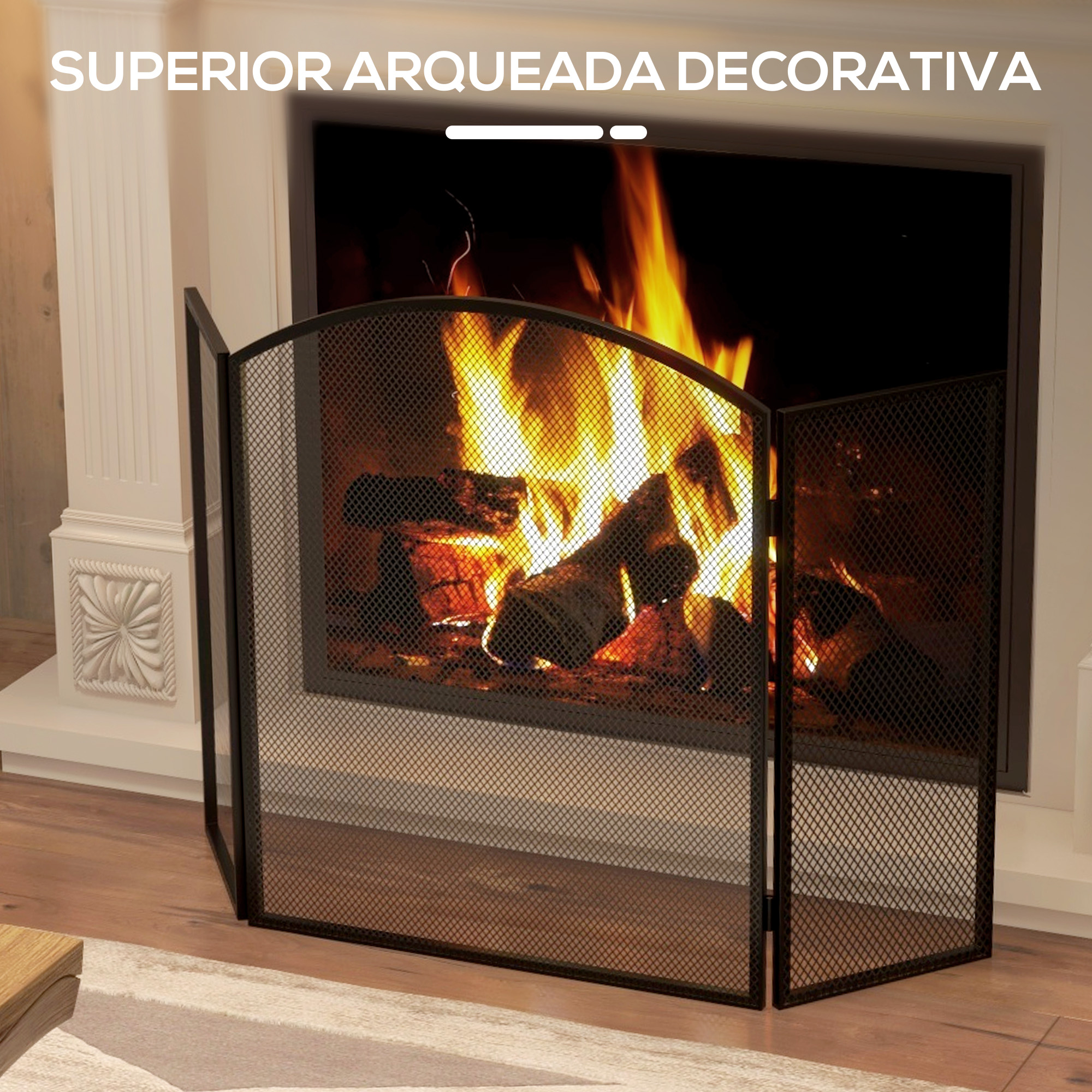 Una pantalla de chimenea negra de tres paneles frente a una chimenea encendida.