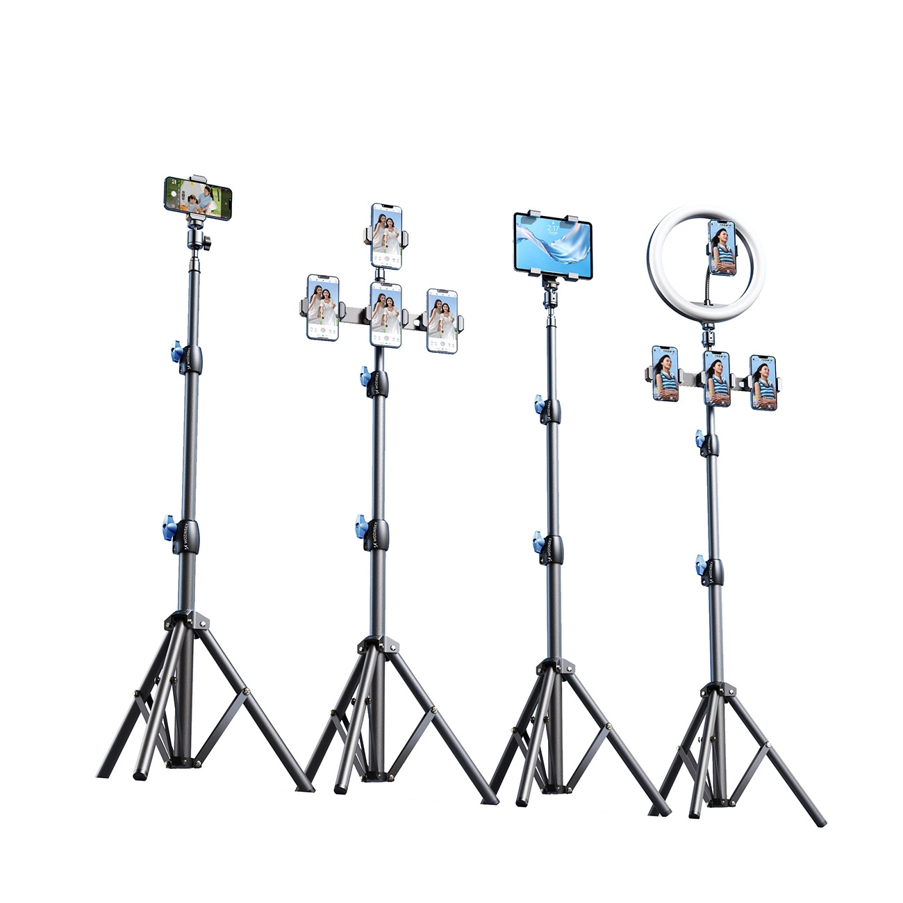 Quattro treppiedi grigi con diversi supporti per smartphone e tablet su sfondo bianco.
