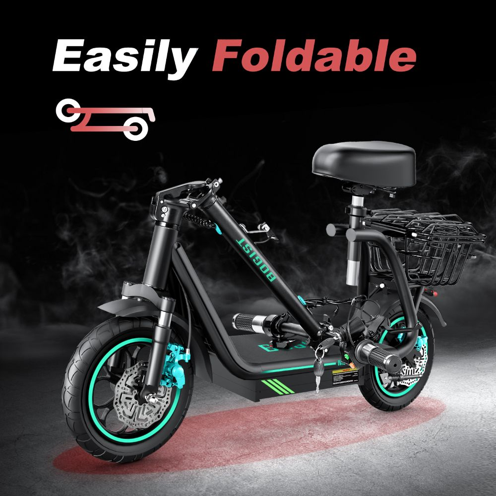 Un monopattino elettrico nero con sedile e cestino, dettagli verde brillante e testo Easily Foldable.