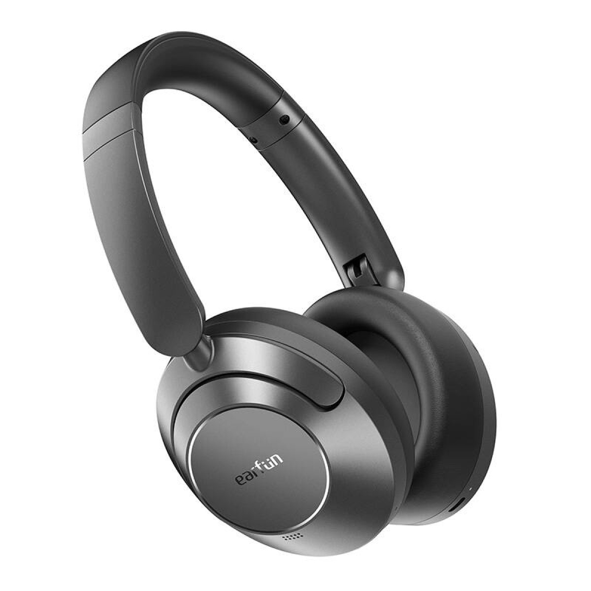 Cuffie over-ear nere con il logo EarFun sul padiglione sinistro su sfondo bianco.