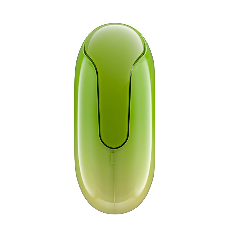 Un gadget da cucina verde chiaro lucido di forma ovale con una fessura frontale su sfondo bianco.