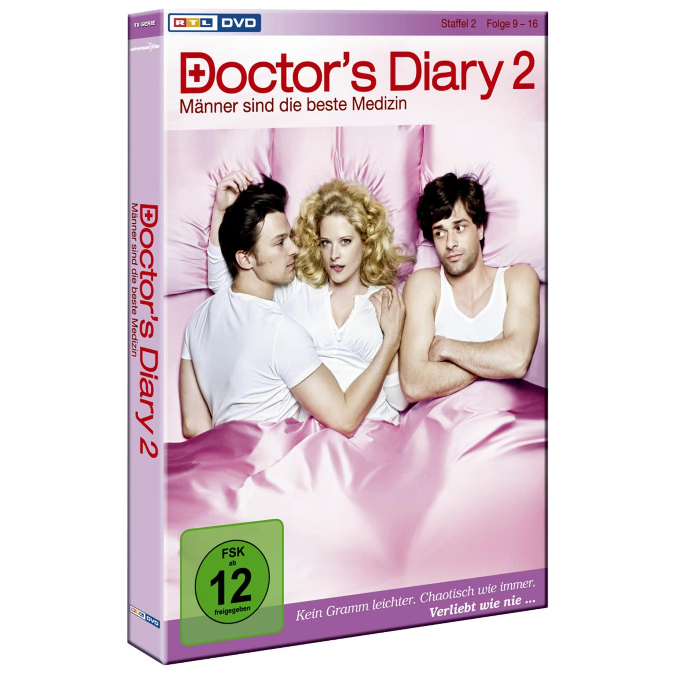 DVD-Cover von Doctor's Diary 2 mit einer blonde Frau und zwei Männern im rosa Bett.